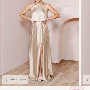 ￼Worn once as a bridesmaid for a California wedding. Onto the next star🤩